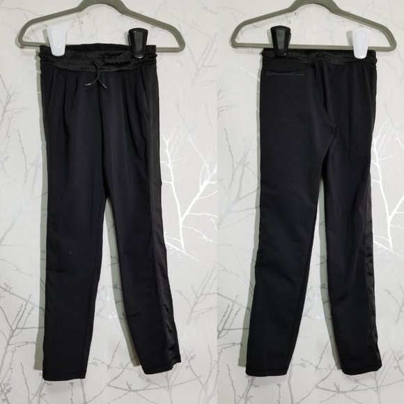 Ivivva Black Luxtreme Drawstring Joggers - Picture 1 of 5